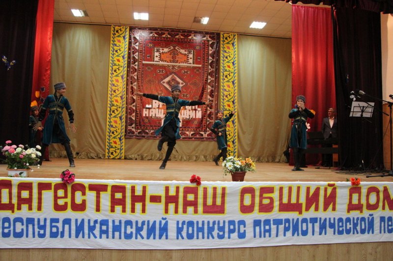 Республика Дагестан: Фестиваль патриотической песни прошел в Кумторкалинском районе