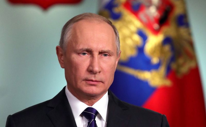 Владимир Путин поздравил россиян с Наврузом
